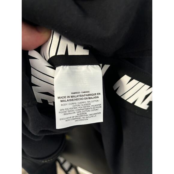 NIKE womens Lightweight Jacket Full Zip 3/4 Sleeve Black - Picture 5 of 5
